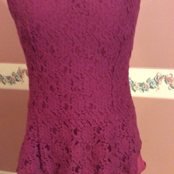 Cabi Lace Sleeveless Blouse - Picture 3 of 4
